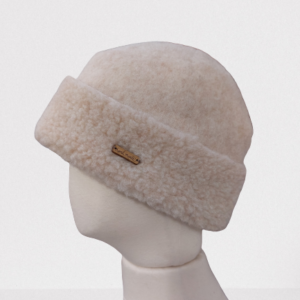 Image of a nordic hat