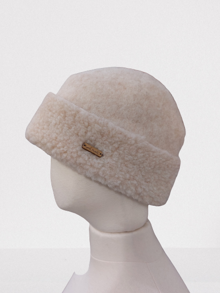 Image of a nordic hat