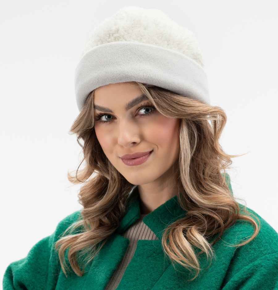 Image of a simple hat
