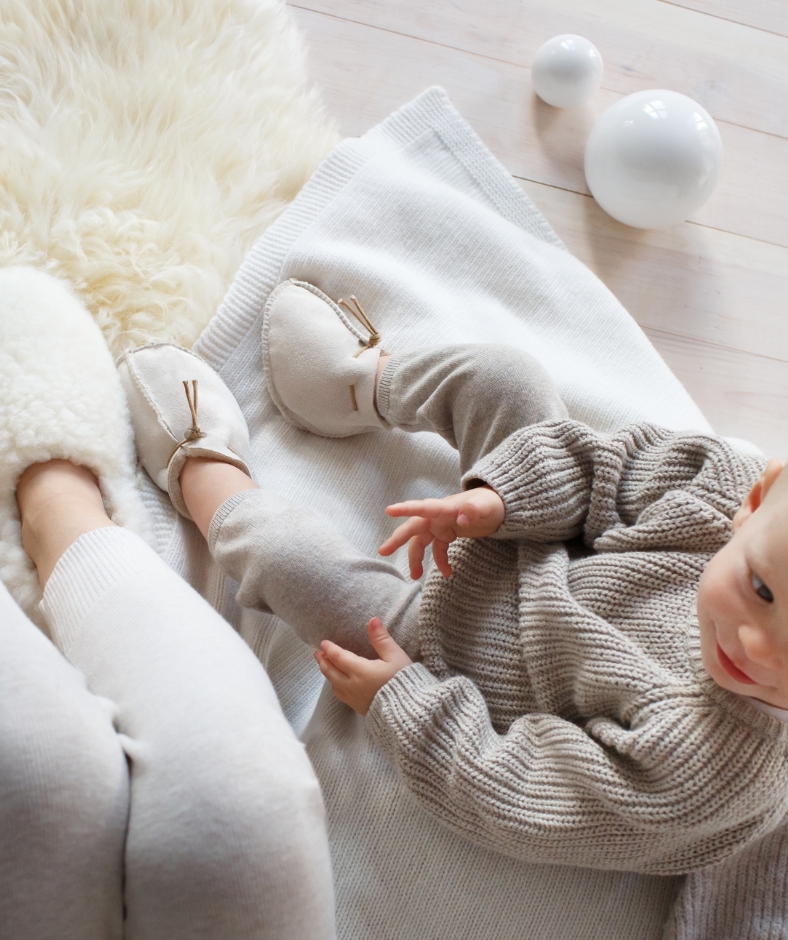 Image of velour woolen slippers for baby